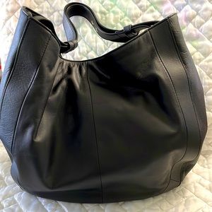 Cole Haan Black Leather Shoulder Bag. Authentic Pristine